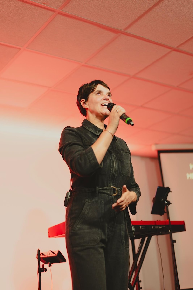 Samira met Resound